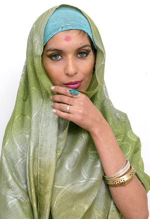 18 year old girl is pleasured with sex toys in canvas sneakers by man friend